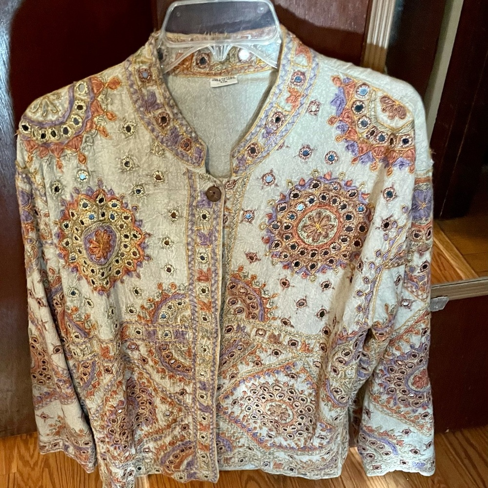 Embroidered vintage jacket